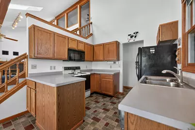 1110 White Pine Drive, Dixon, IL 61021 - Photo 21