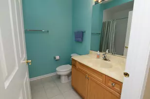 6801 N Milwaukee Ave, Niles, IL 60714 - Photo 25