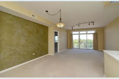 6801 N Milwaukee Avenue #707, Niles, IL 60714 - Photo 7