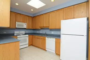 6801 N Milwaukee Ave, Niles, IL 60714 - Photo 15