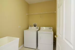 6801 N Milwaukee Ave, Niles, IL 60714 - Photo 27