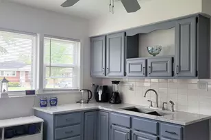 3634 Sarah St, Franklin Park, IL 60131 - Photo 9
