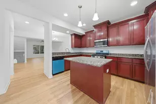 7204 W 83rd St, Bridgeview, IL 60455 - Photo 7