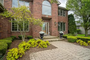 2910 Ryan Dr, New Lenox, IL 60451 - Photo 3