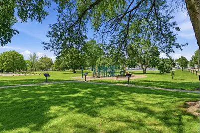 2313 Hobson Avenue, Davenport, IA 52802 - Photo 27