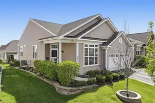 3871 Crooked Creek Dr, Elgin, IL 60124 - Photo 1
