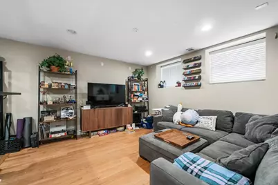 1217 W Sunnyside Avenue #G, Chicago, IL 60640 - Photo 5