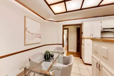 674 W Irving Park Road #F6, Chicago, IL 60613 - Photo 15