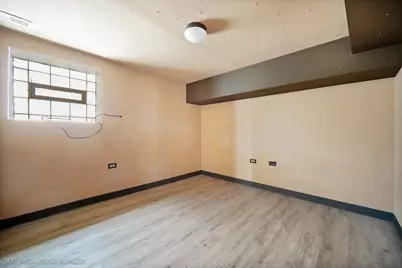 1338 N Massasoit Avenue, Chicago, IL 60651 - Photo 17