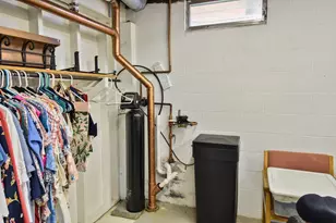 907 Illini Ave, Pontiac, IL 61764 - Photo 53