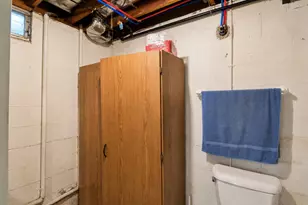 907 Illini Ave, Pontiac, IL 61764 - Photo 47