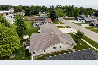 907 Illini Avenue, Pontiac, IL 61764 - Photo 73