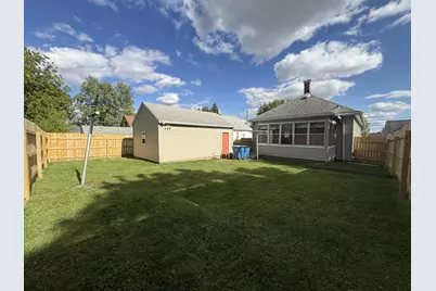 625 10th Street, Peru, IL 61354 - Photo 13