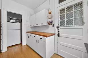 5443 S E View Park, Chicago, IL 60615 - Photo 13