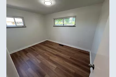 1353 Stanley Boulevard, Calumet City, IL 60409 - Photo 5