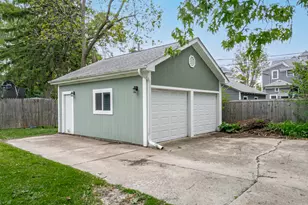 434 E Washington St, West Chicago, IL 60185 - Photo 23
