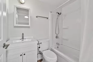 434 E Washington St, West Chicago, IL 60185 - Photo 15