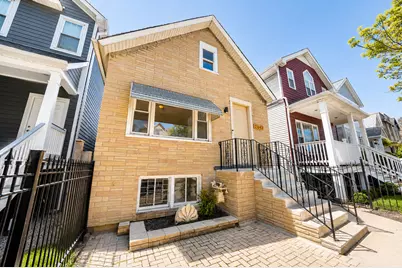 2642 N California Avenue, Chicago, IL 60647 - Photo 1