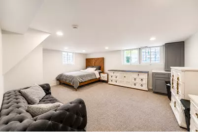 2642 N California Avenue, Chicago, IL 60647 - Photo 13