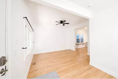 2642 N California Avenue, Chicago, IL 60647 - Photo 5