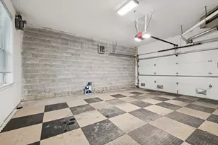 2477 W Montrose Ave, Chicago, IL 60618 - Photo 29