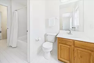 884 Blazing Star Rd, Grayslake, IL 60030 - Photo 21
