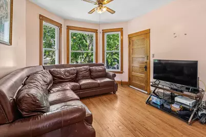 2147 N Kilpatrick Avenue, Chicago, IL 60639 - Photo 13