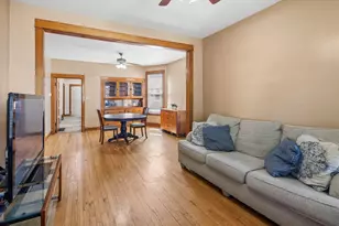 2147 N Kilpatrick Ave, Chicago, IL 60639 - Photo 3
