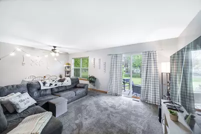 709 Carlisle Drive, Woodstock, IL 60098 - Photo 3