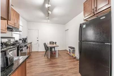 2616 N Marshfield Avenue, Chicago, IL 60614 - Photo 3