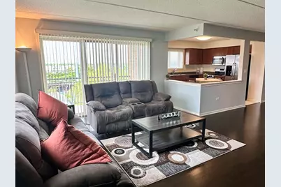 390 S Western Avenue #605, Des Plaines, IL 60016 - Photo 3