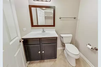 1686 Buckingham Drive, Des Plaines, IL 60016 - Photo 35