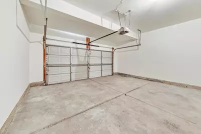 1686 Buckingham Drive, Des Plaines, IL 60016 - Photo 39
