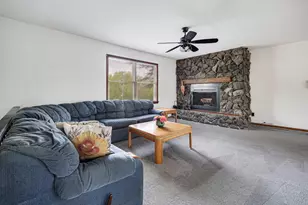 26 Miller Rd, Lake in the Hills, IL 60156 - Photo 3