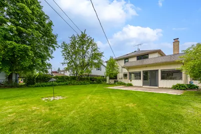 1717 N Burning Bush Lane, Mount Prospect, IL 60056 - Photo 27