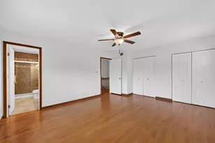 1717 N Burning Bush Ln, Mount Prospect, IL 60056 - Photo 17