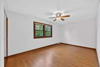 1717 N Burning Bush Lane, Mount Prospect, IL 60056 - Photo 19