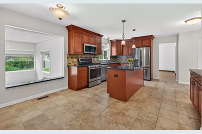 1717 N Burning Bush Lane, Mount Prospect, IL 60056 - Photo 11