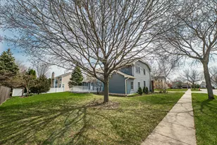 1404 Halifax Dr, Mundelein, IL 60060 - Photo 51
