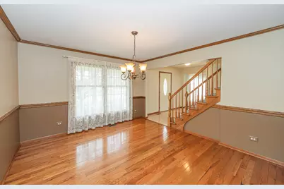 1404 Halifax Drive, Mundelein, IL 60060 - Photo 5