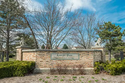 1404 Halifax Drive, Mundelein, IL 60060 - Photo 63