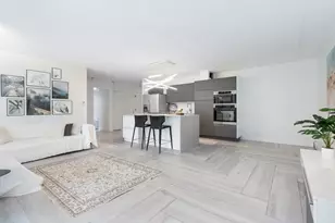 1001 N Mill St, Naperville, IL 60563 - Photo 5