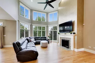213 Justins Court, Vernon Hills, IL 60061 - Photo 15