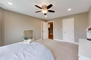 213 Justins Ct, Vernon Hills, IL 60061 - Photo 59