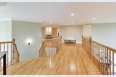 213 Justins Court, Vernon Hills, IL 60061 - Photo 33