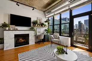 849 N Franklin St, Chicago, IL 60610 - Photo 3