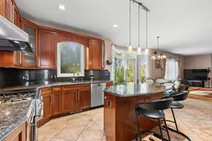1983 Wilshire Ct, Buffalo Grove, IL 60089 - Photo 17
