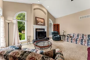 13 Corrine Ct, Monticello, IL 61856 - Photo 5