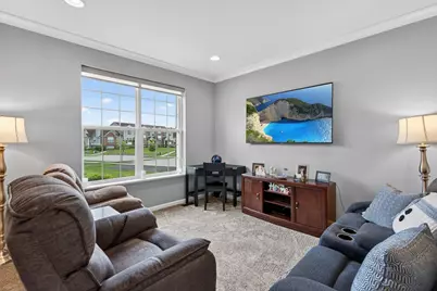 1563 Deer Pointe Drive, South Elgin, IL 60177 - Photo 11
