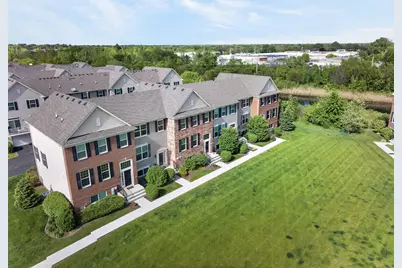 1563 Deer Pointe Drive, South Elgin, IL 60177 - Photo 35